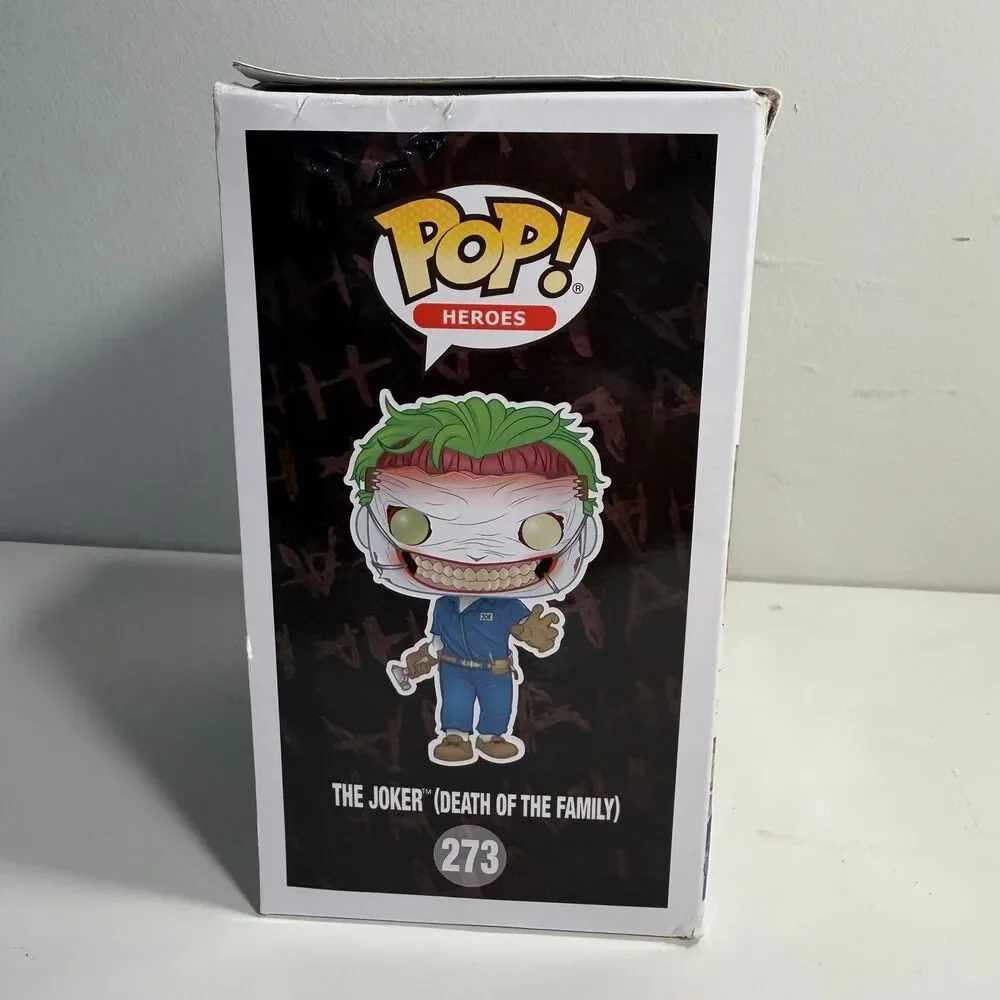 FUNKO POP DC SUPER HEROES THE JOKER ( DEATH OF THE FAMILY ) # 273 HOT TOPIC